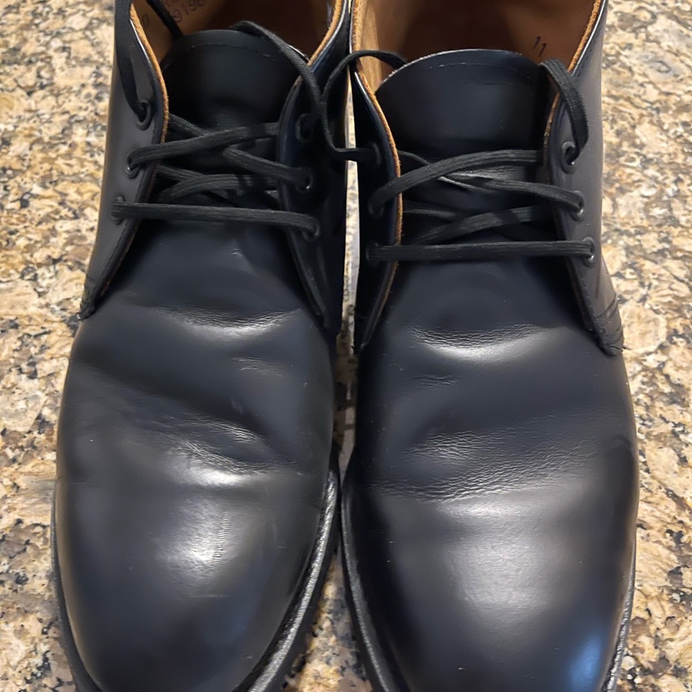 Mens shoes